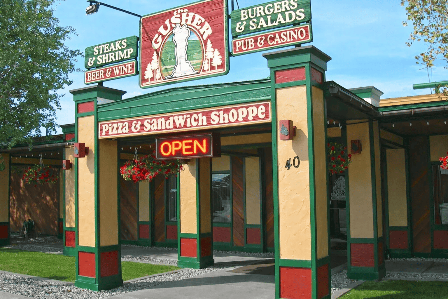 The Gusher Pizza and Sandwich Shoppe storefront
